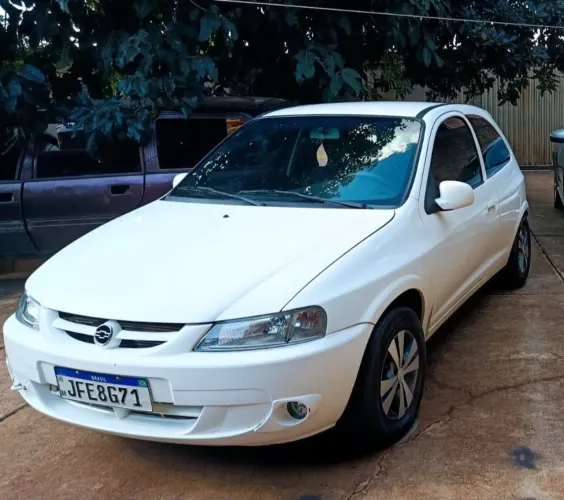 Chevrolet Celta 1.0/super/n.piq.1.0 MPFI VHC 8V 3P 2001