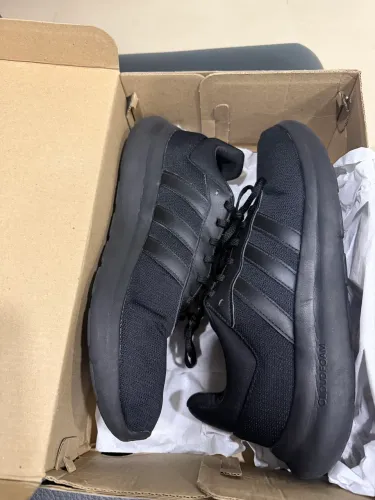Tênis adidas original tamanho 43