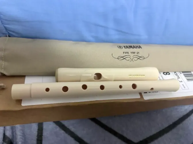 NOVA NUNCA USADA Flauta Pífaro Fife Yamaha YRF-21 Nova