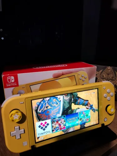 Nintendo Switch lite Desbloq