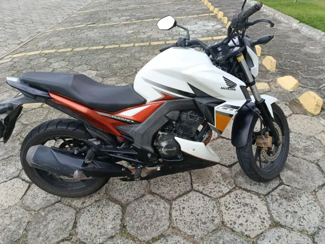 Cb tuwest 250