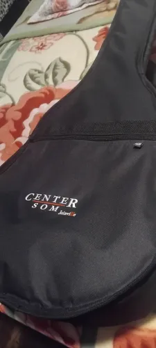 Vendo violão novo com capa reforçada e afinador