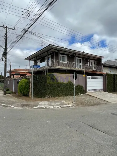 Sobrado 4 dormitórios à venda Maria Antonieta Pinhais/PR