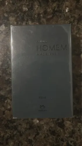 Perfumo novo 