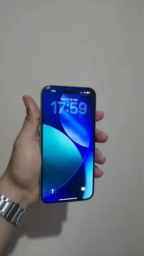iPhone 15 Plus