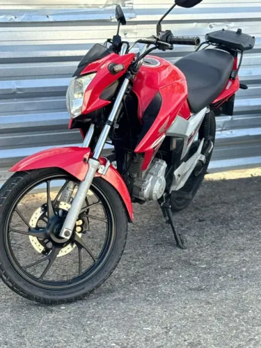 Titan 160