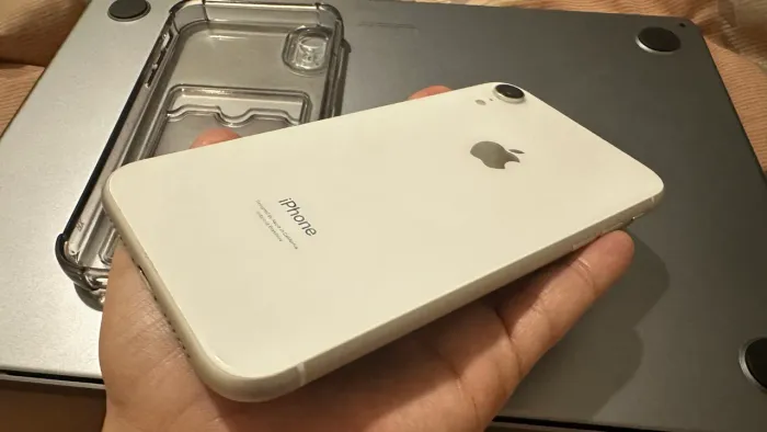 iPhone XR 128g - Branco