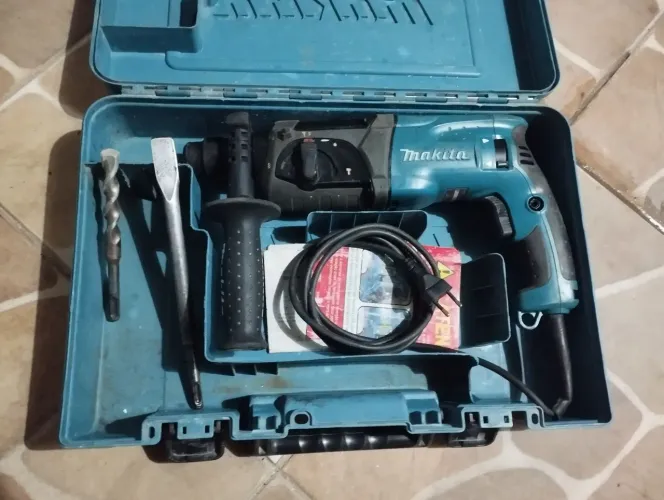 Martelete Perfurador/Rompedor Makita 110V + Maleta Original
