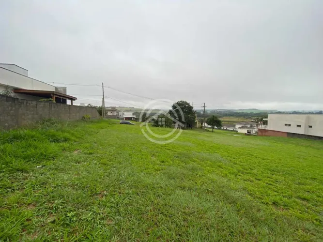 Terreno de 571,50 m² no Condomínio Sete Lagos - Localização Privilegiada em um dos Melhore