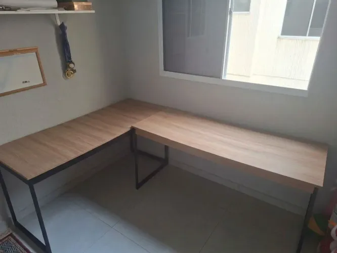 MESA ESCRIVANINHA INDUSTRIAL 