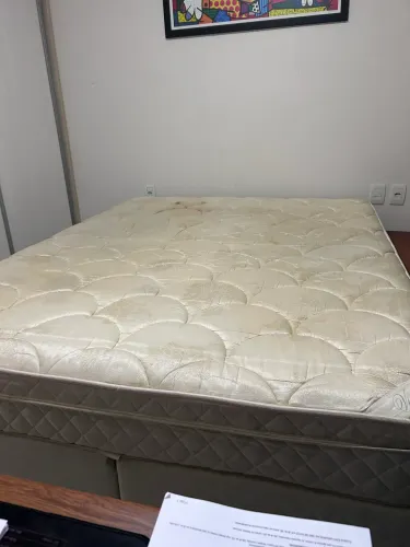 Cama box Queen 1,98x1,58