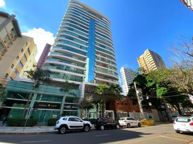 Locação - Apartamento Alto Padrão na Zona 01 em Maringá