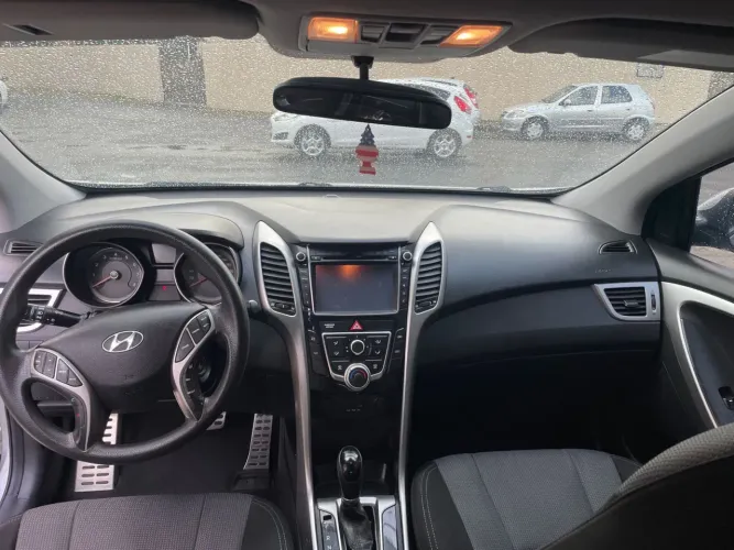 Hyundai I30 1.8 16V Aut. 5P 2015