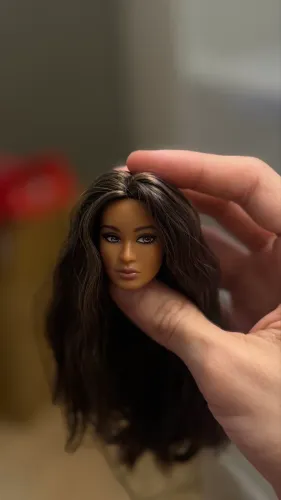 Barbie roots cabeça 