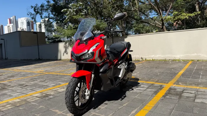 Honda Adv 150 2022 - Baixa km