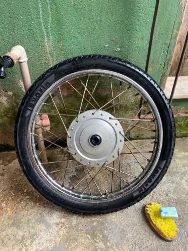Roda dianteira BIZ 110 raiada