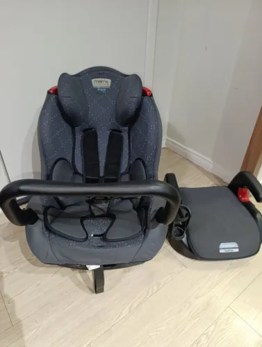 Cadeirinha de Bebê  Burigotto + acento de bebê 