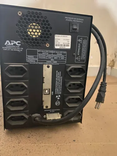 Nobreak 2200VA bivout