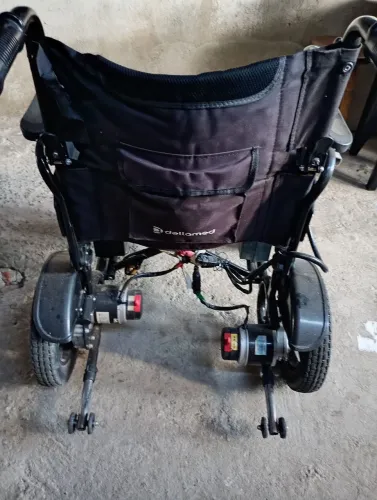 Cadeira de rodas Elétrica R$3500 ? Preço de nota R$6300