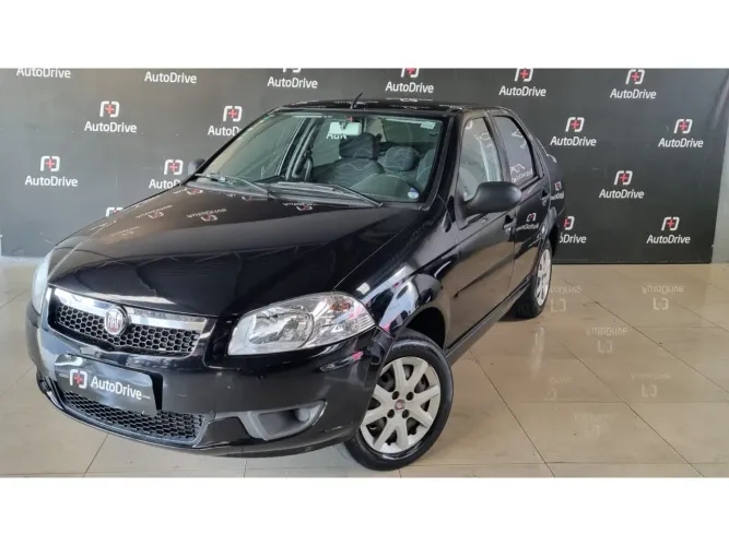 Fiat Siena Attractive 1.4 Fire Flex 8V 4P 2013