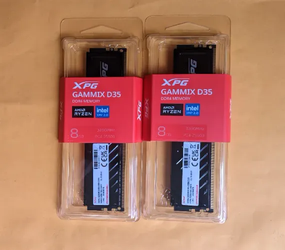 Memória RAM XPG Gammix D35 16GB Nova (2x8GB) 3200MHz CL16