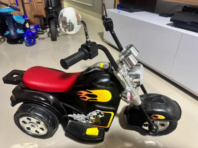 Vendo moto elétrica infantil