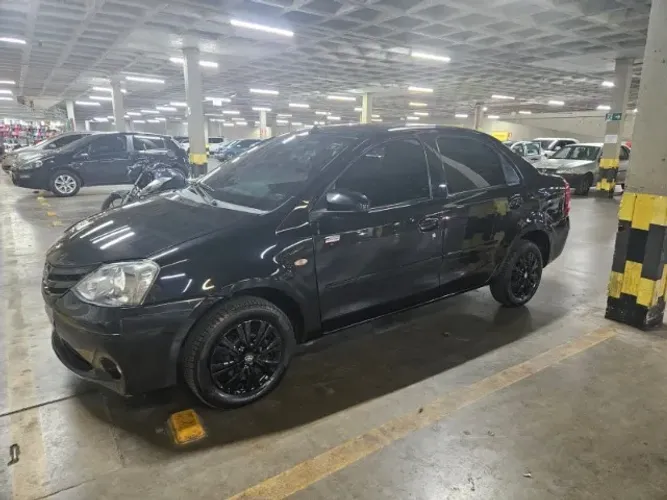 Toyota Etios XS Sedan 1.5 Flex 16V 4P Aut. 2017