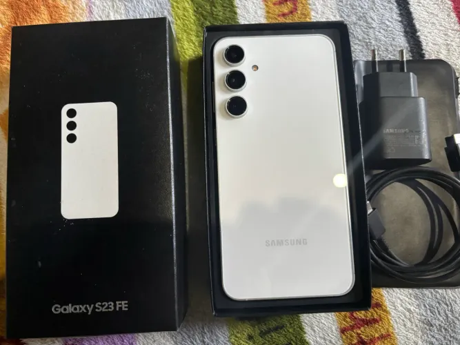 Samsung S23 FE 128GB seminovo impecável 