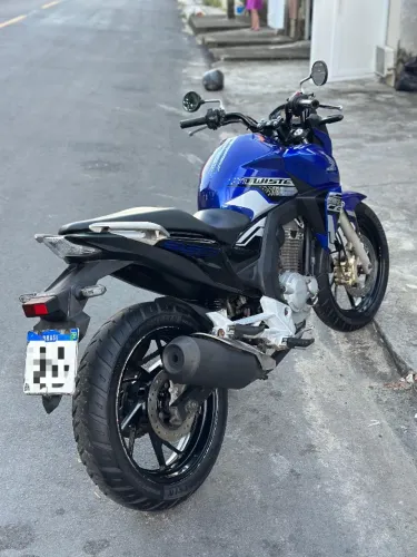 CB TWISTER 250