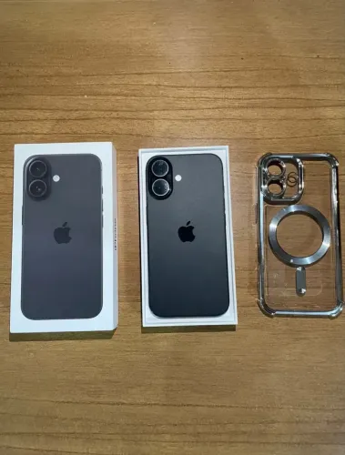 vendo iphone 16 128gb black - praticamente novo