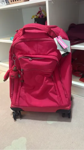 Mochila Kipling pink NOVA com rodinhas!