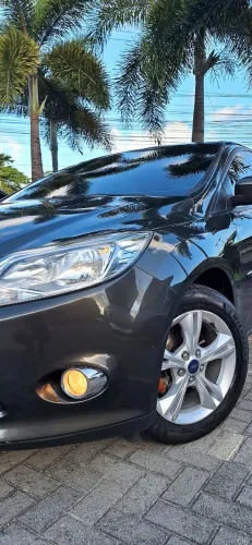 Ford Focus 1.6 S/se/se Plus Flex 8v/16v 5P 2014