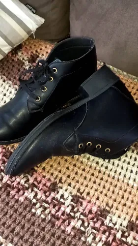 Bota cano baixo tam. 37 e 38