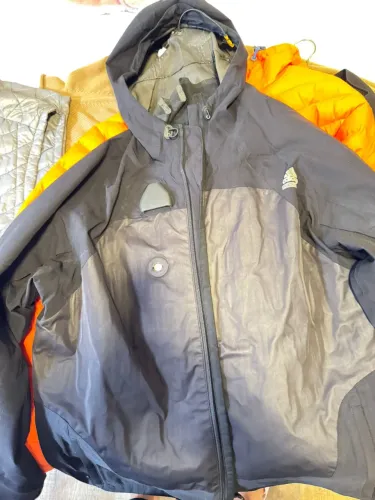 Jackets adidas goretex para neve