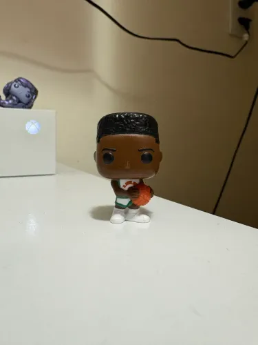 Lucas Importado Stranger Things Funko Pop Kinder Joy