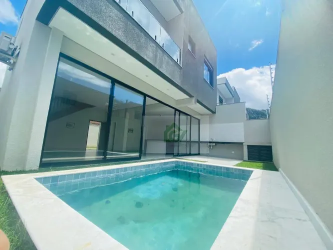 Casa com 4 dormitórios à venda, 326 m² por R$ 1.990.000,00 - Barequeçaba - São Sebastião/S