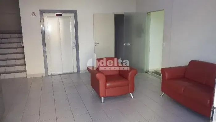Sala disponível para locação e venda no bairro Tabajaras em Uberlândia-MG