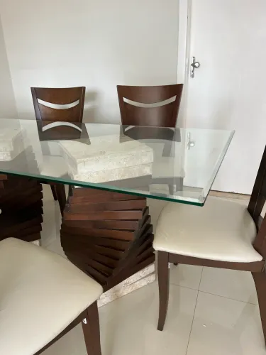 Mesa/cadeiras