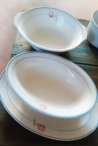 Conjunto louças antigas 3 peças