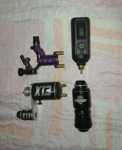 Máquina de tatuagem 