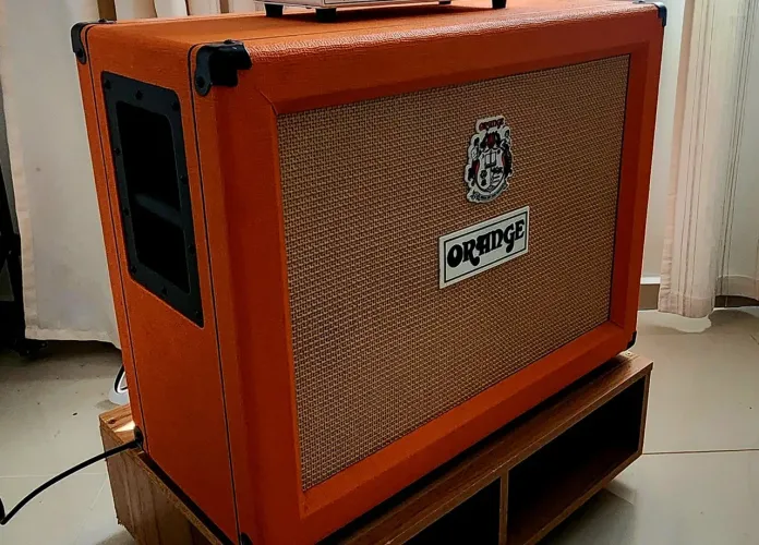 Gabinete Orange 2x12 Celestion V30
