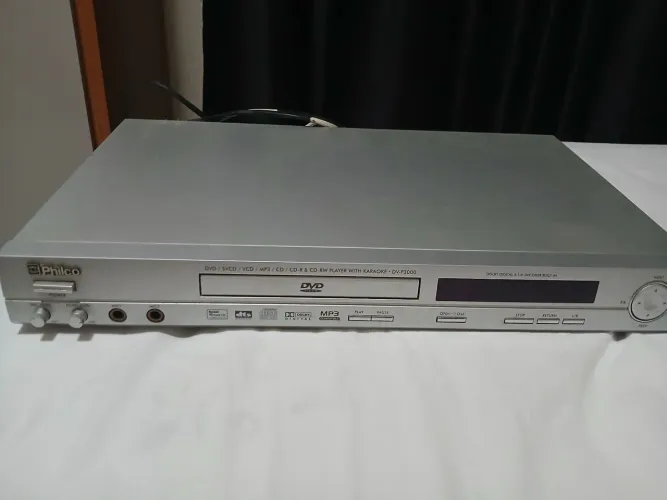 Aparelho dvd philco dv-p3000 funcionando e com controle