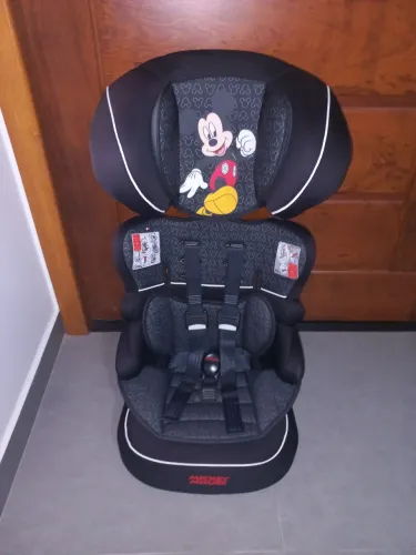 Cadeirinha para carro Disney Mickey - 9 a 36 kg