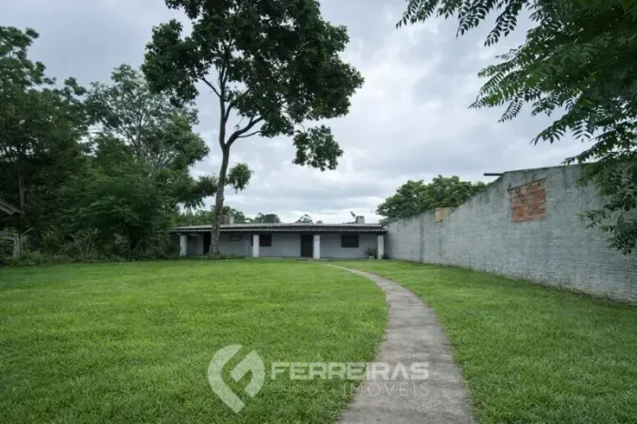Casa 2 dormitórios com suíte para locação anual em Tramandaí Emboaba