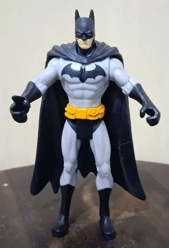 dc universe clássico infinite Batman 10cm