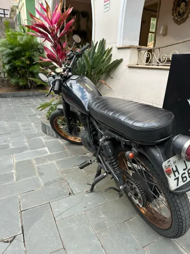 Suzuki Intruder 125cc 2009 - Café Racer Exclusiva