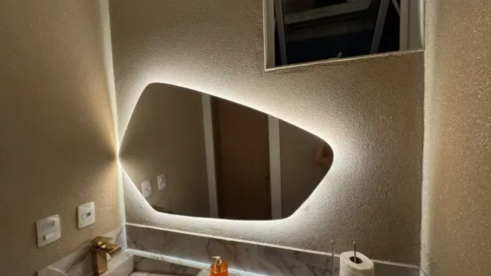 Espelho orgânico com led