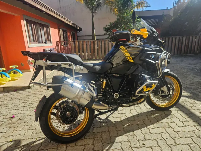 BMW GS 1250 - UNICO DONO - 3.000KM - PREMIUM 40 ANOS - OPTION 719