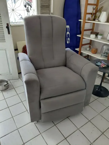 Poltrona reclinável