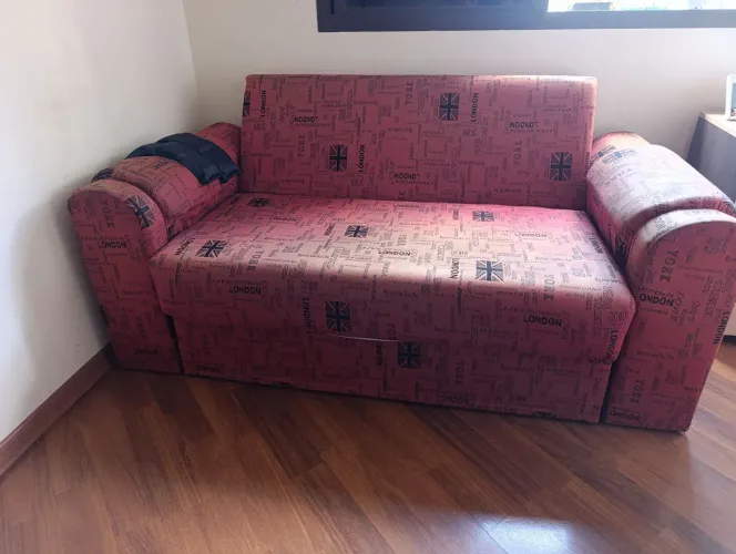Sofá cama casal sem uso